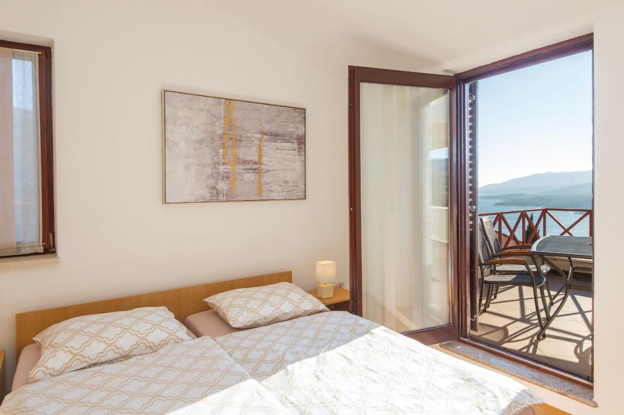 Sea View K Loft Apartment Rabac Exterior photo